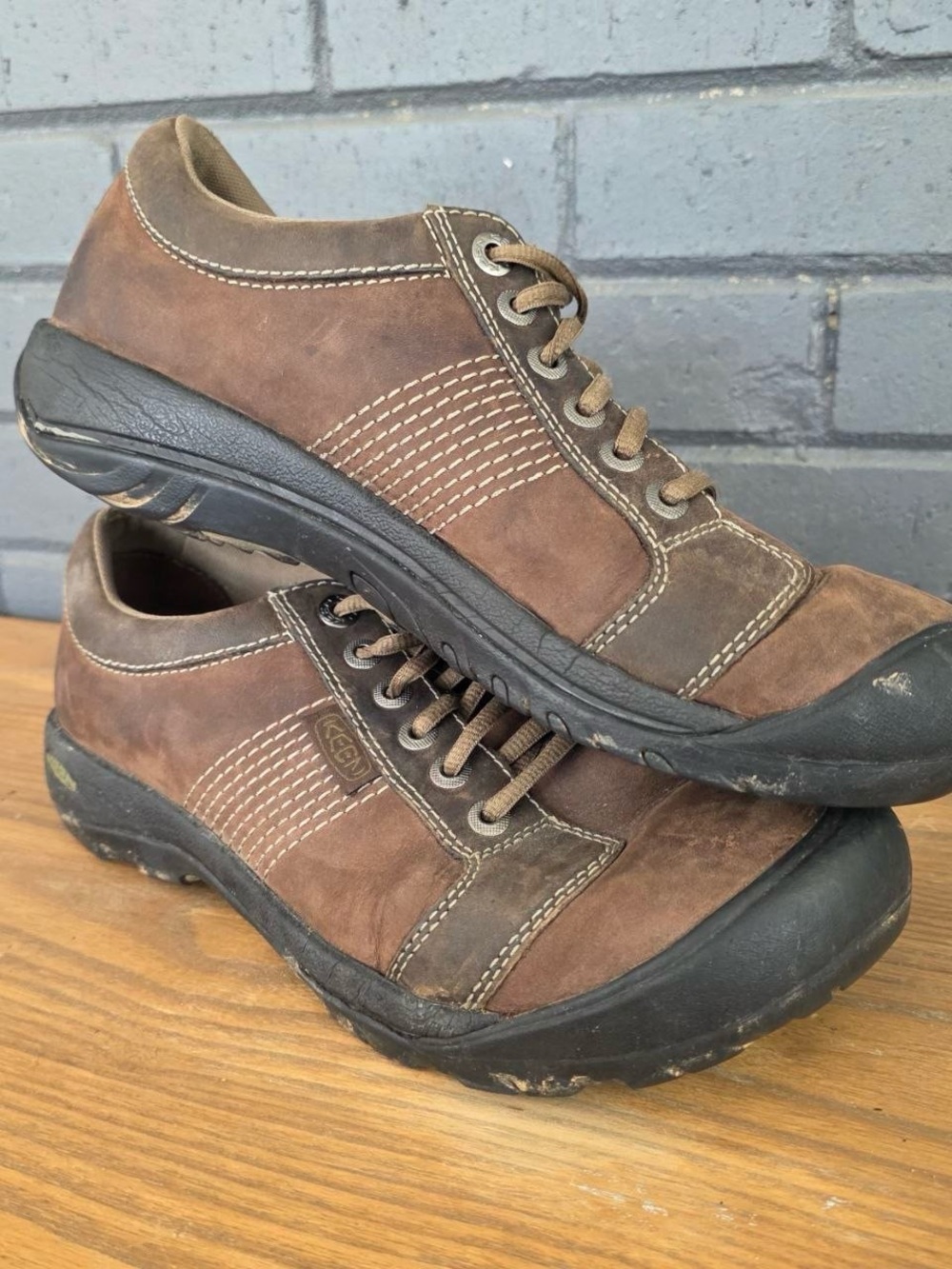 Keen Brown and Black Men's Athletic Lace-Up Shoes 11